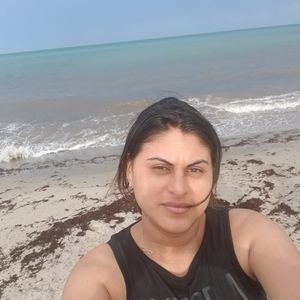 Meet your Posher, Dana